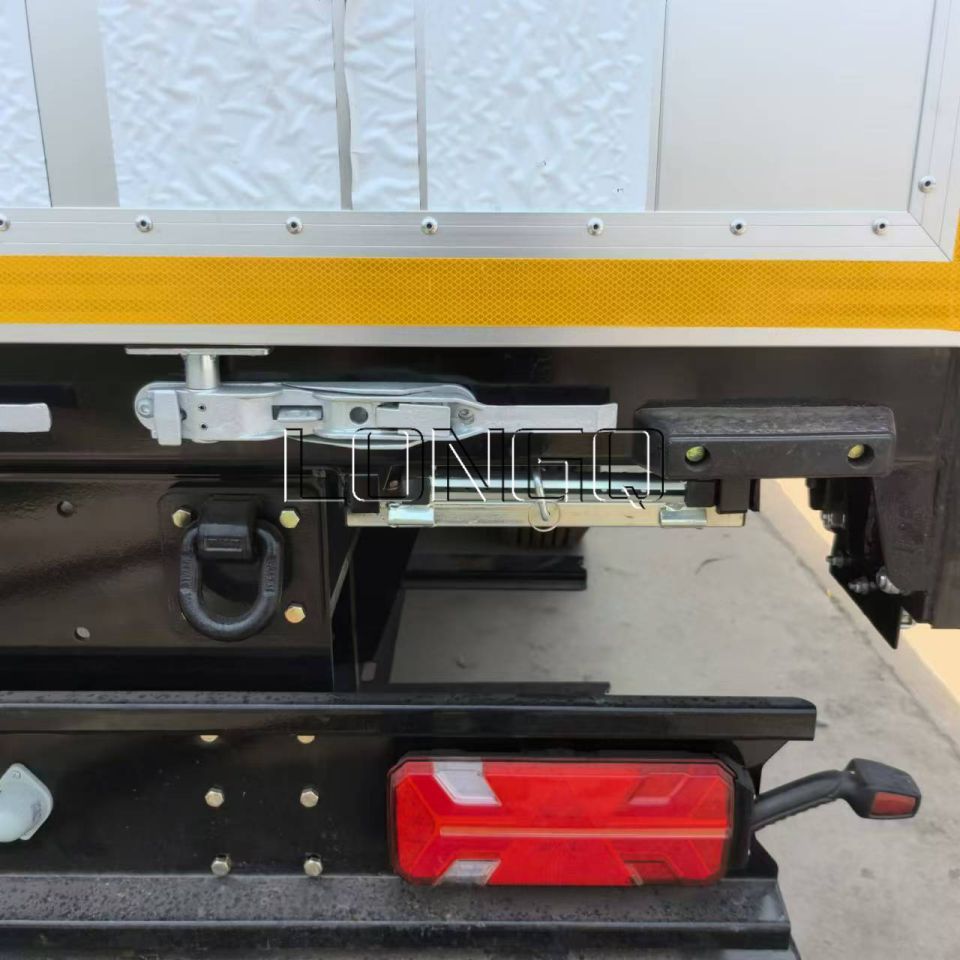 ขายรถกึ่งพ่วงม่านข้าง 3 เพลา ขายรถกึ่งพ่วงม่านข้าง 3 เพลา