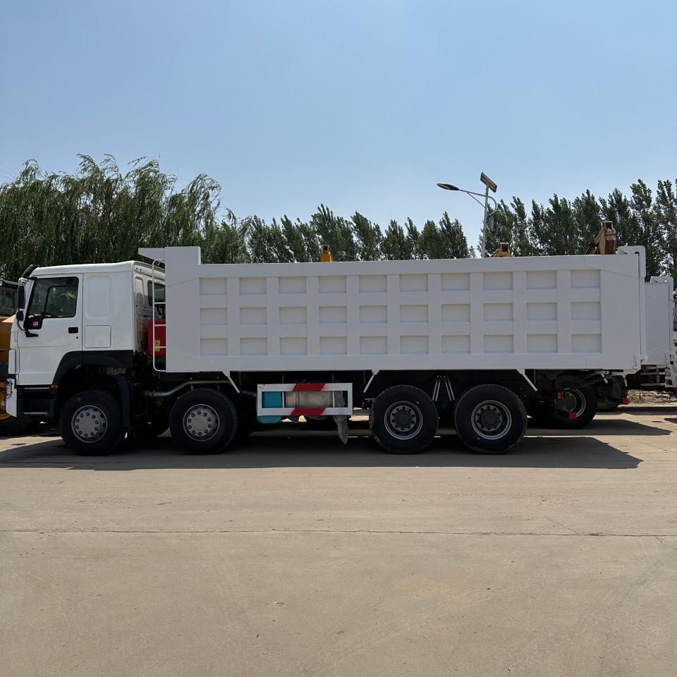 Самосвал Самосвал