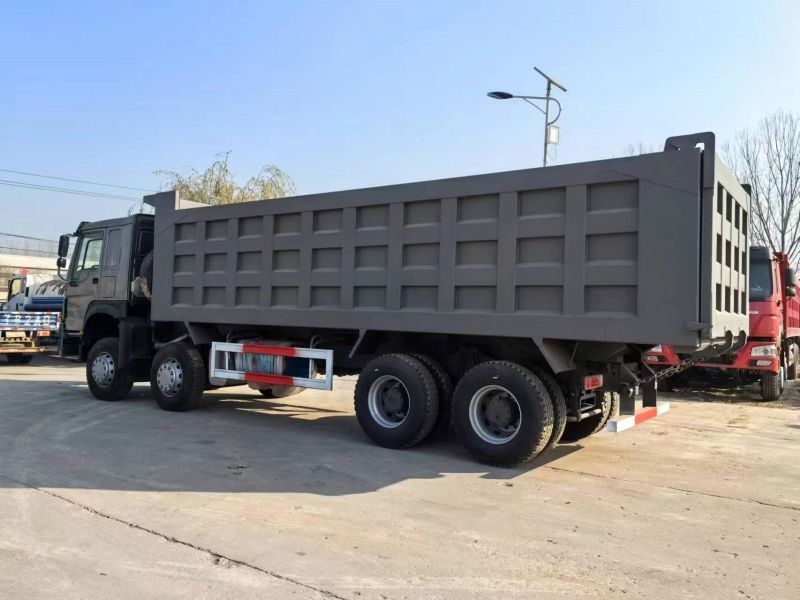 Sinotruk Howo 371 8x4 รถดัมพ์ Sinotruk Howo 371 8x4 รถดัมพ์