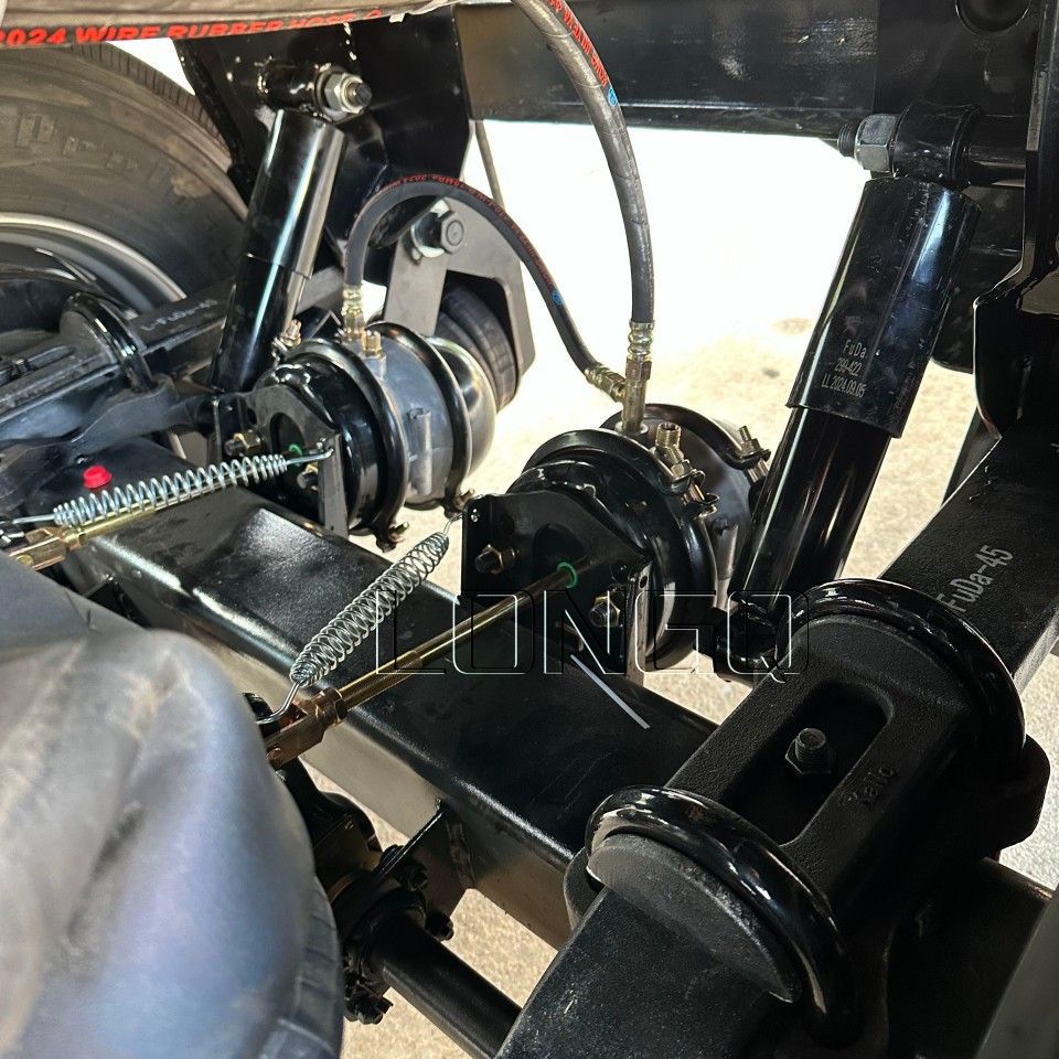 Remolque con plataforma abatible a la venta Remolque con plataforma abatible a la venta