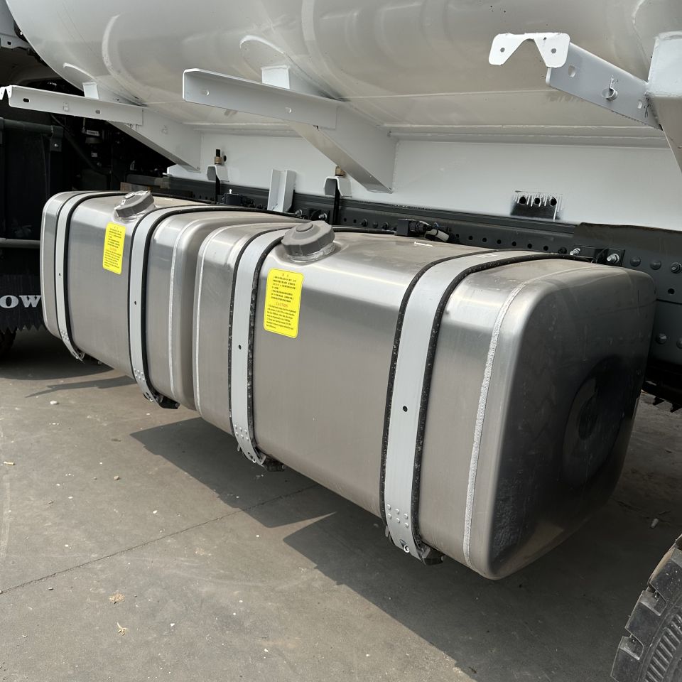 Fournisseur de camions-citernes à mazout Fournisseur de camions-citernes à mazout