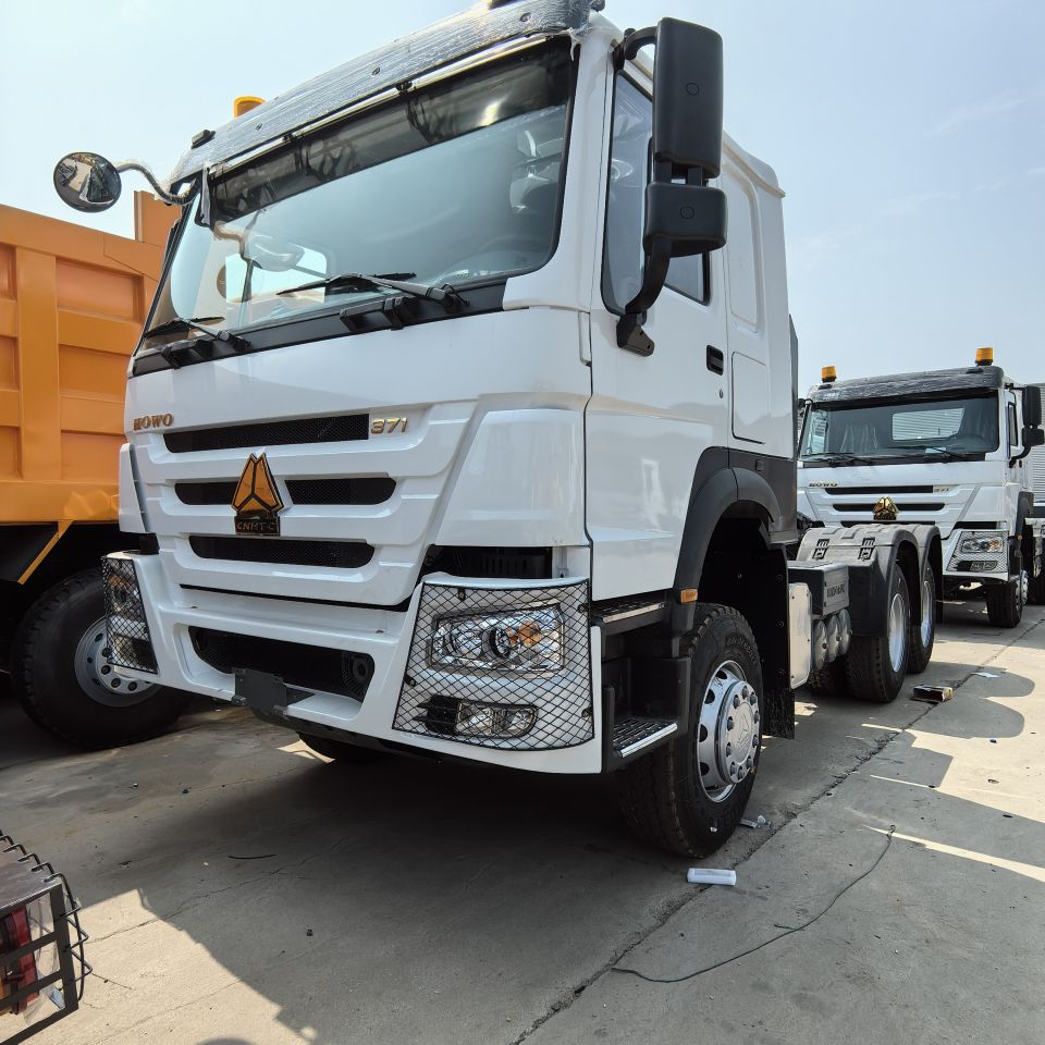 Tête de tracteur Howo neuve à vendre Tête de tracteur Howo neuve à vendre