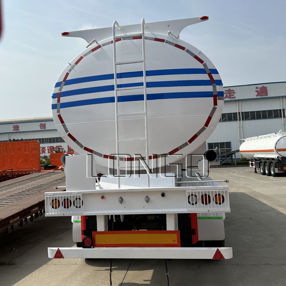 Xe kéo dầu Xe kéo dầu