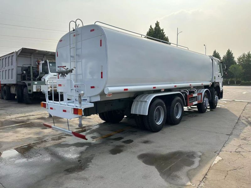 Camion-citerne à eau Sinotruk Howo Camion-citerne à eau Sinotruk Howo
