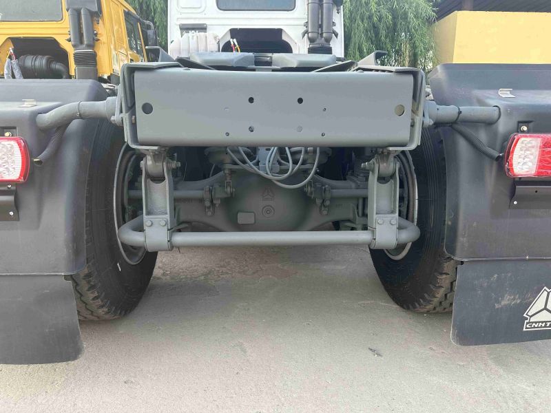 Camión tractor Howo 6x4 usado Camión tractor Howo 6x4 usado