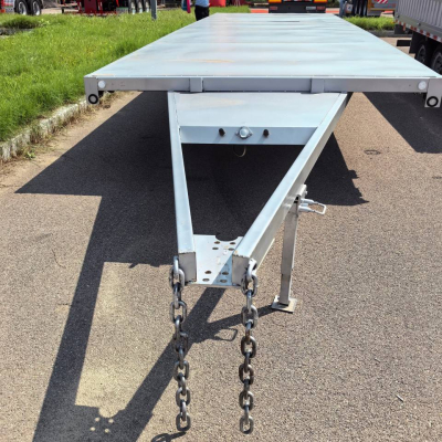 รถพ่วงลากพื้นเรียบ