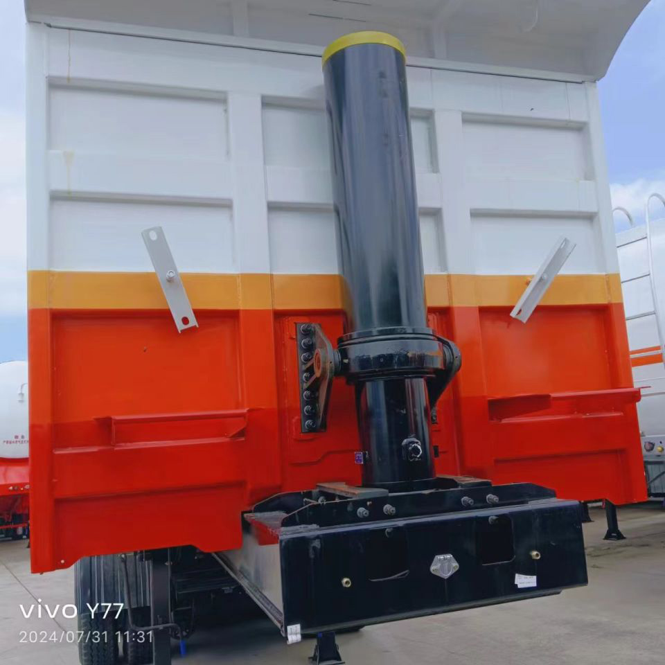 Semi-remorque à décharge arrière Semi-remorque à décharge arrière