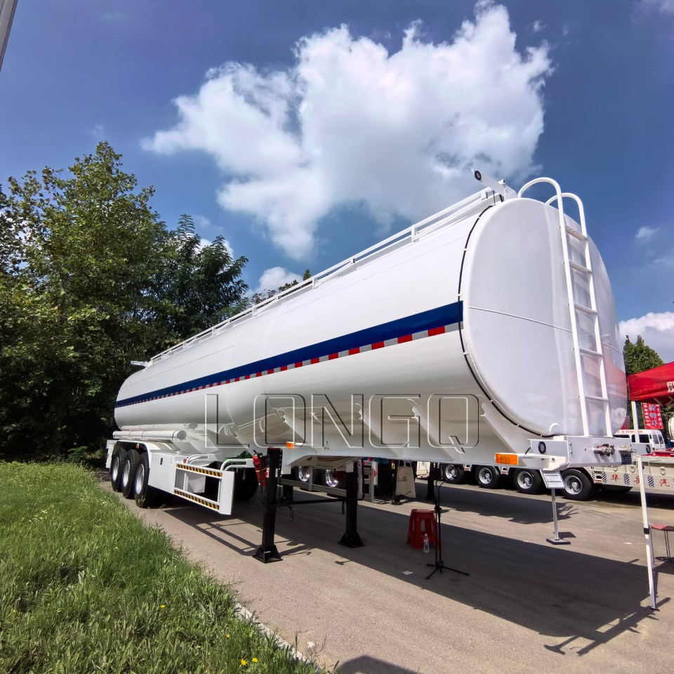 ขายรถพ่วงบรรทุกน้ำมัน ขายรถพ่วงบรรทุกน้ำมัน