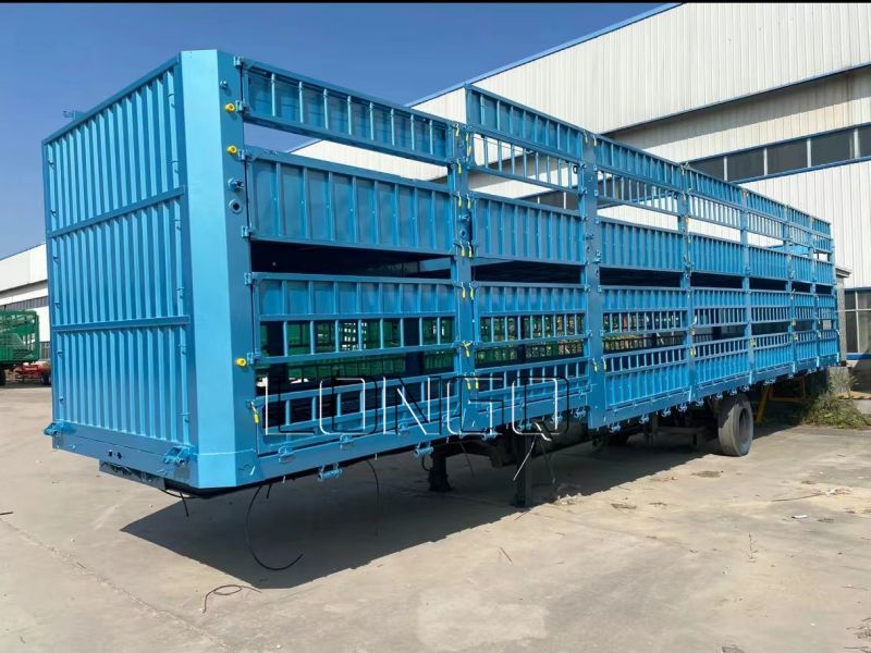 รถกึ่งพ่วงปศุสัตว์ รถกึ่งพ่วงปศุสัตว์