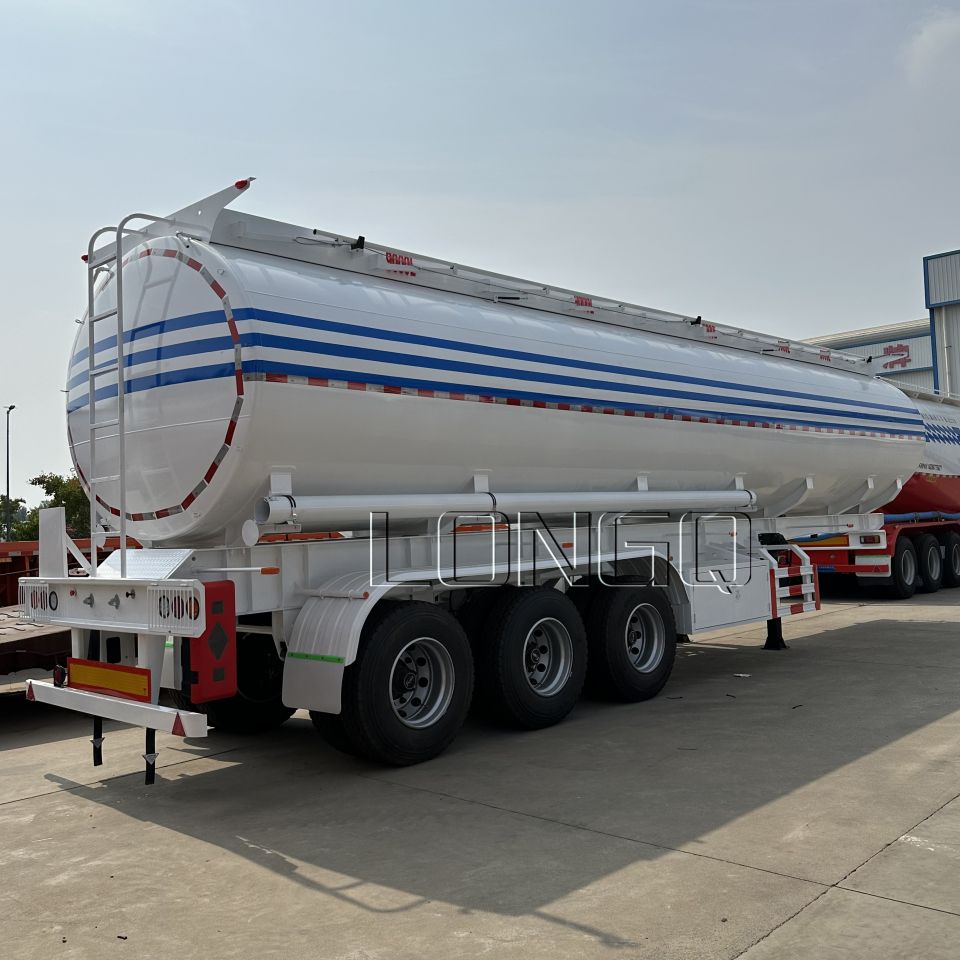 Remolque cisterna de petróleo en venta Remolque cisterna de petróleo en venta