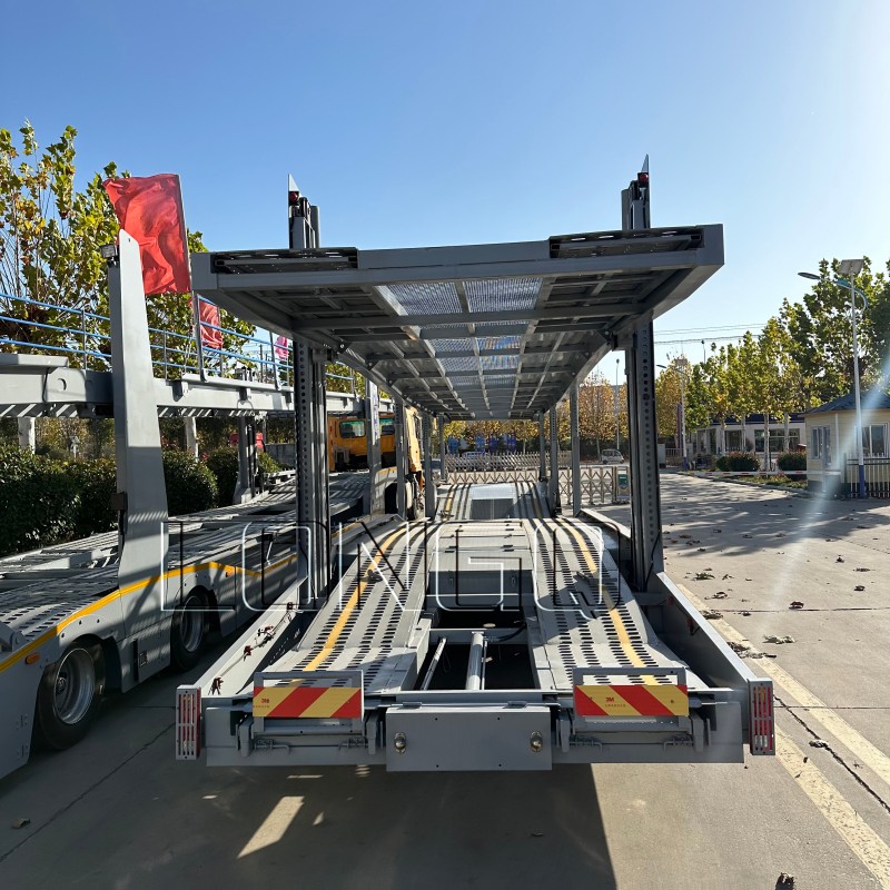 ขายรถพ่วงขนย้ายรถยนต์ ขายรถพ่วงขนย้ายรถยนต์