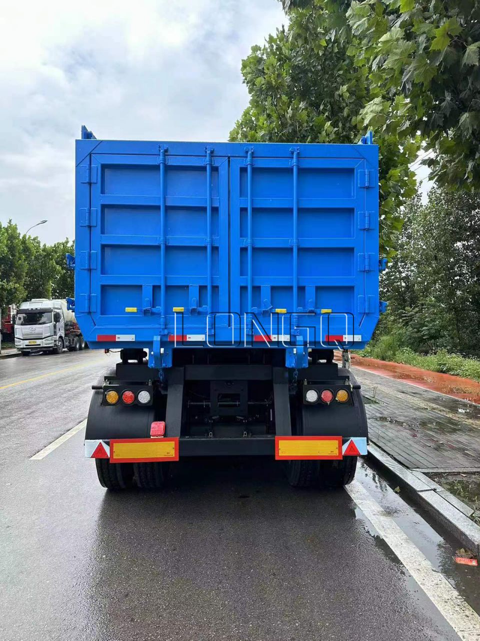 Remorque de camion à benne basculante en forme de U multiax Remorque de camion à benne basculante en forme de U multiax