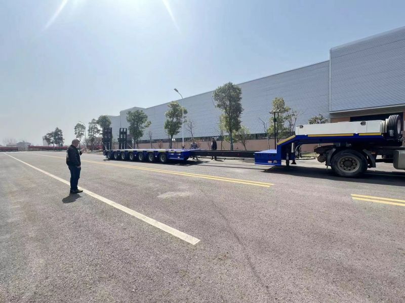 รถพ่วงพื้นต่ำแบบ Multiaxis Txtendable รถพ่วงพื้นต่ำแบบ Multiaxis Txtendable