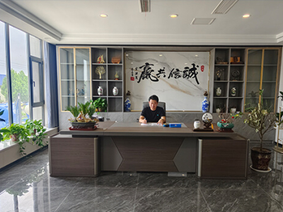 Công ty TNHH sản xuất xe moóc Shandong LONGQ Trung Quốc