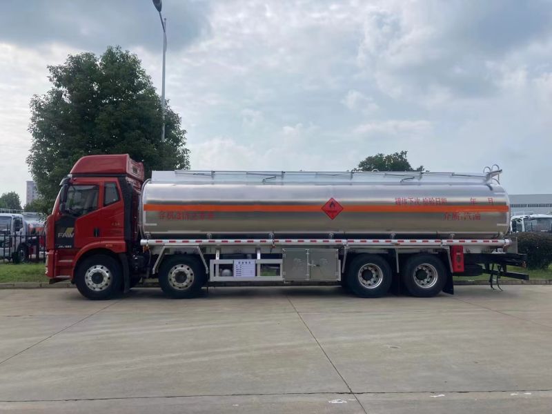 FAW 8x4 شاحنة صهريج نفط للبيع FAW 8x4 شاحنة صهريج نفط للبيع