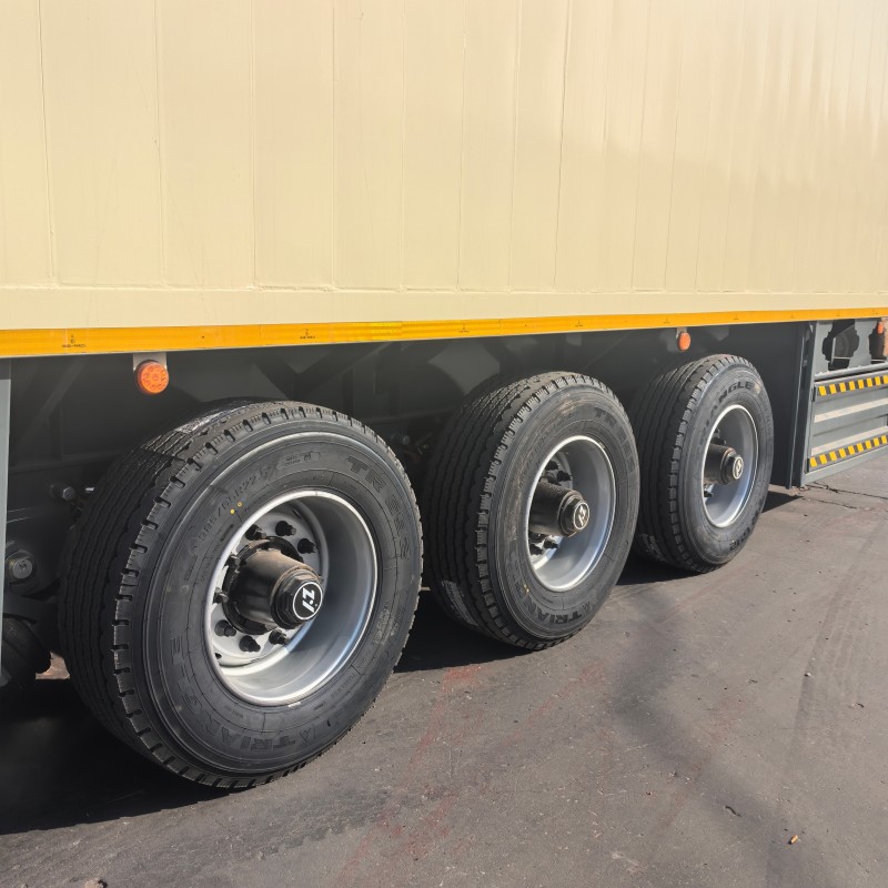 ขายรถเทรลเลอร์แบบ Dry Van ขายรถเทรลเลอร์แบบ Dry Van