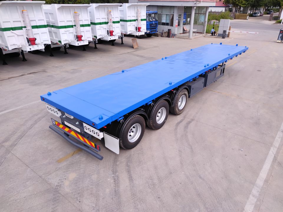 รถบรรทุกกึ่งพ่วงพื้นเรียบ รถบรรทุกกึ่งพ่วงพื้นเรียบ