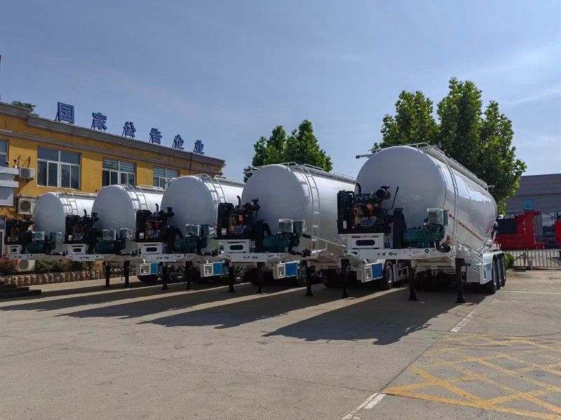 รถพ่วงบรรทุกน้ํามันปูนซีเมนต์ รถพ่วงบรรทุกน้ํามันปูนซีเมนต์