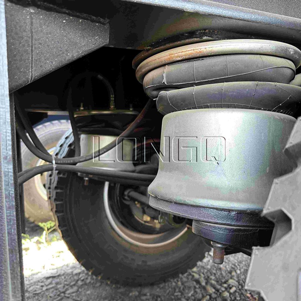 รถกึ่งพ่วงบรรทุกสินค้ารั้ว 4 เพลา รถกึ่งพ่วงบรรทุกสินค้ารั้ว 4 เพลา