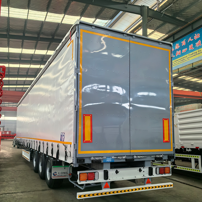 Semi-remorque à côté rideau Semi-remorque à côté rideau