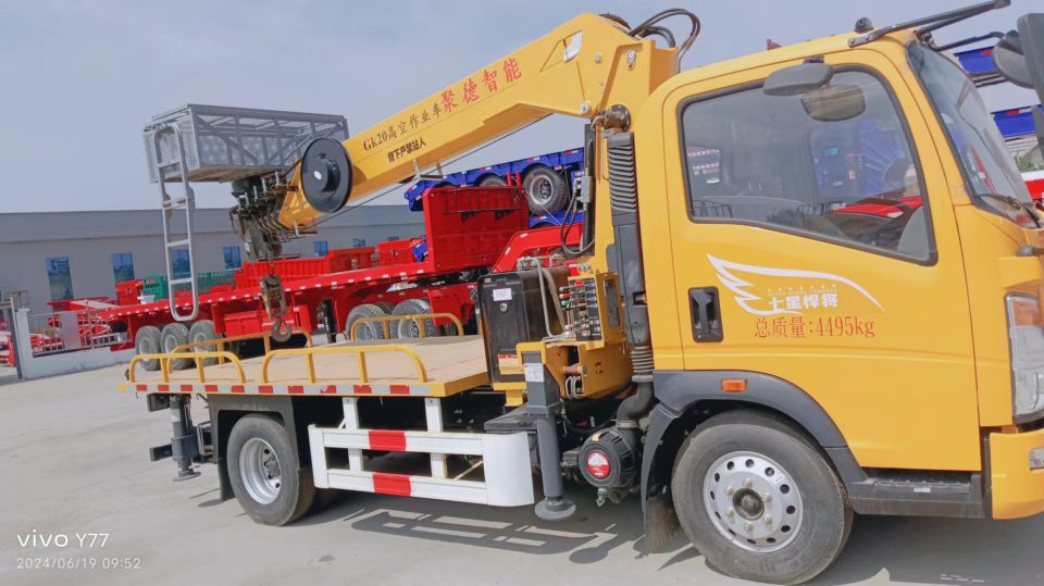 ลิฟท์ยกคนแบบติดรถบรรทุก ลิฟท์ยกคนแบบติดรถบรรทุก