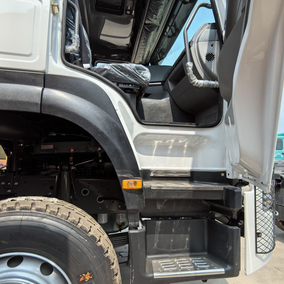 Tête de tracteur Howo neuve à vendre Tête de tracteur Howo neuve à vendre