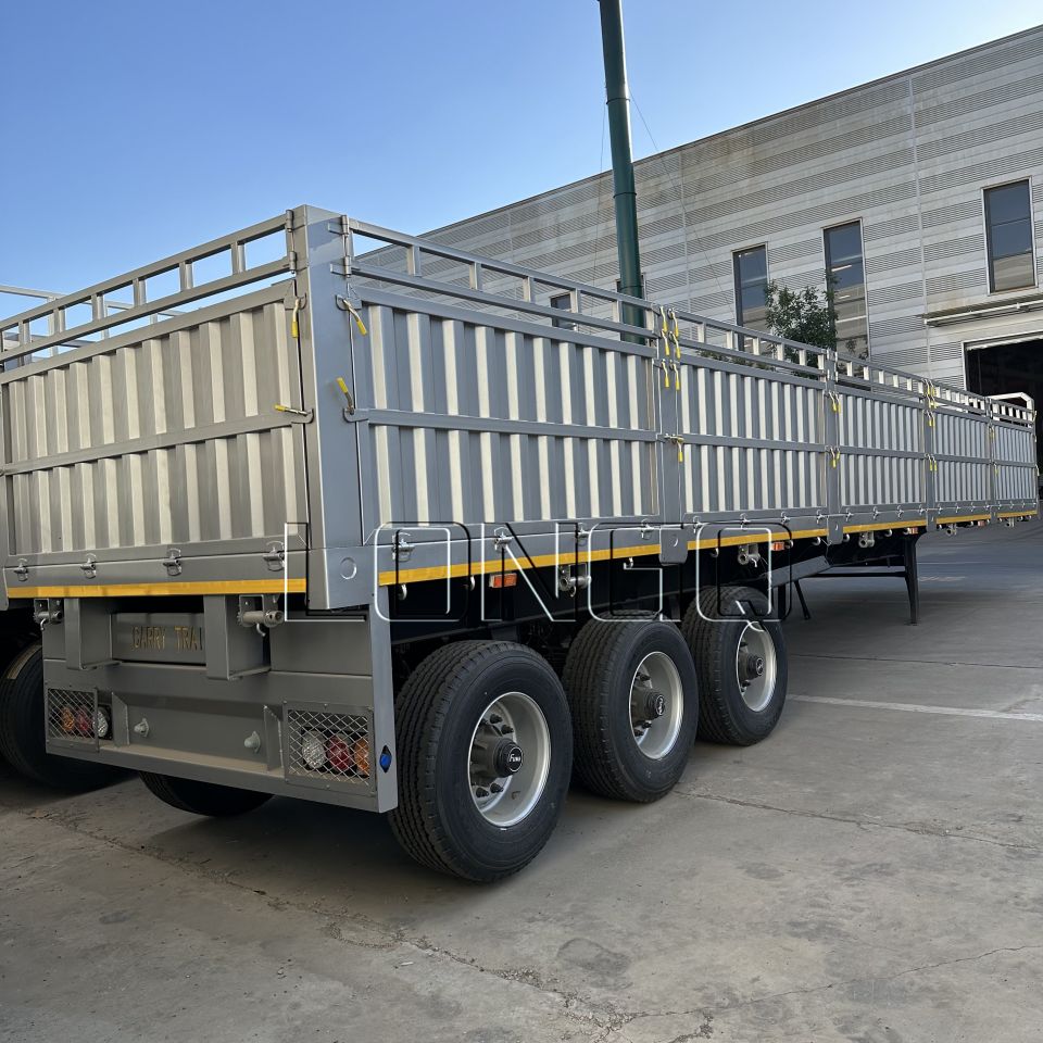 รถกึ่งพ่วงรั้วกำแพงด้านข้าง 3 เพลา รถกึ่งพ่วงรั้วกำแพงด้านข้าง 3 เพลา